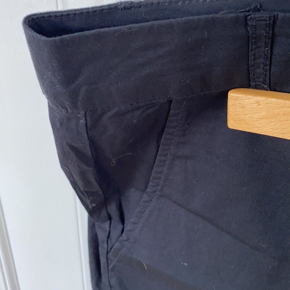 George black shorts - Picture 3 of 6